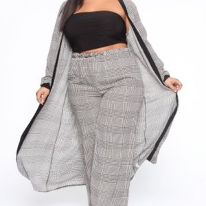 Black and gray fashion nova pants set with kimono